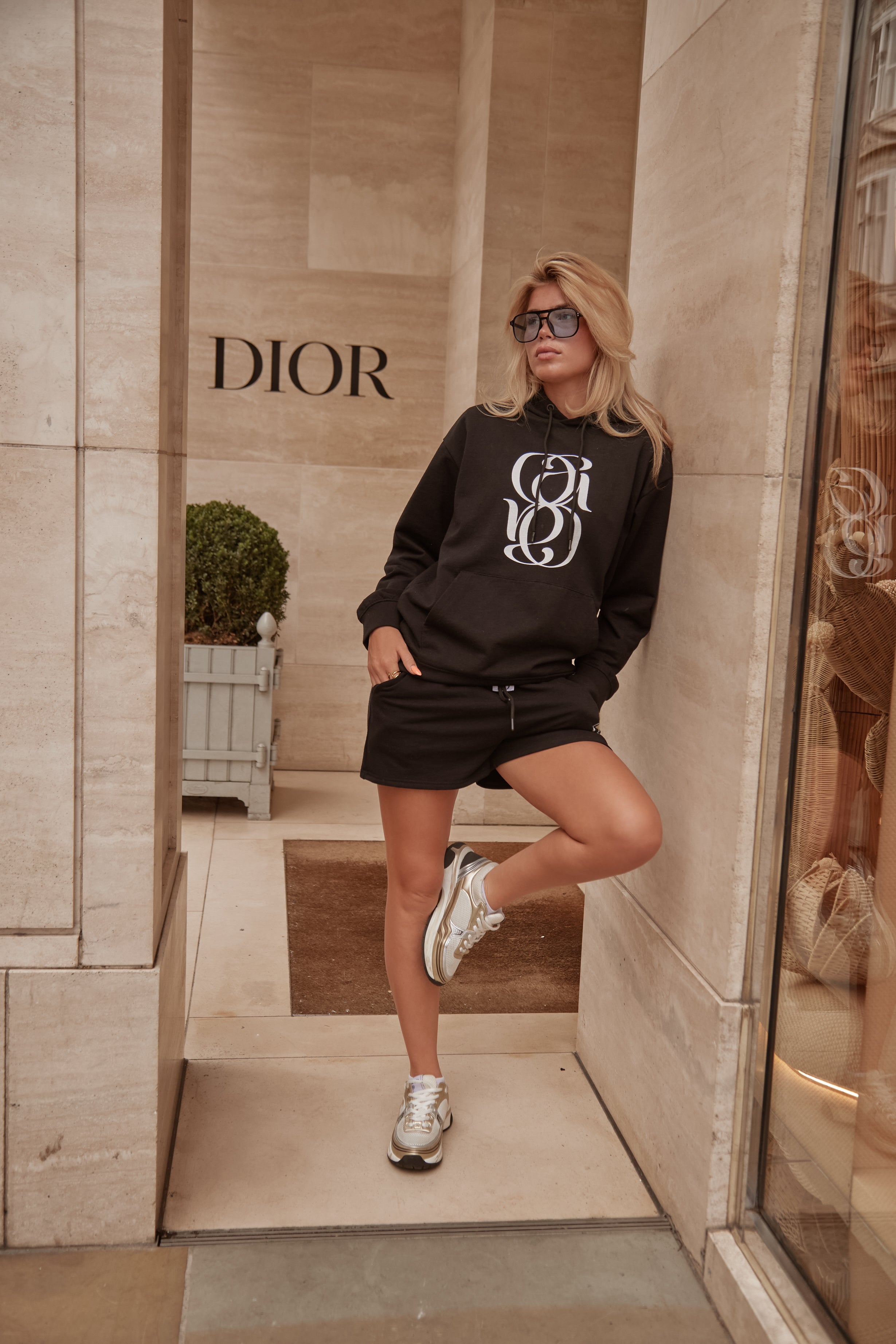 The Oaky Tracksuit Noir 